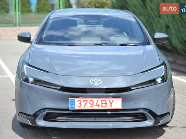 Тойота Приус, объемом двигателя 0 л и пробегом 15 тыс. км за 28000 $, фото 2 на Automoto.ua