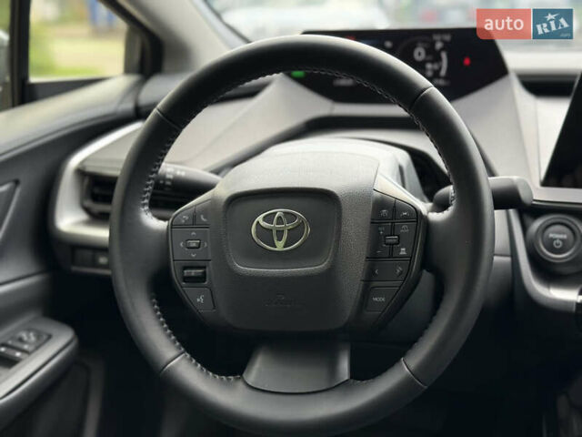 Тойота Приус, объемом двигателя 0 л и пробегом 15 тыс. км за 28000 $, фото 11 на Automoto.ua