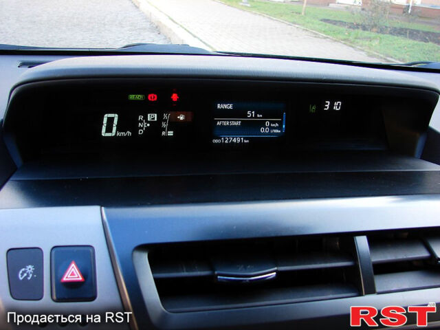 Тойота Приус, объемом двигателя 1.8 л и пробегом 128 тыс. км за 21000 $, фото 10 на Automoto.ua