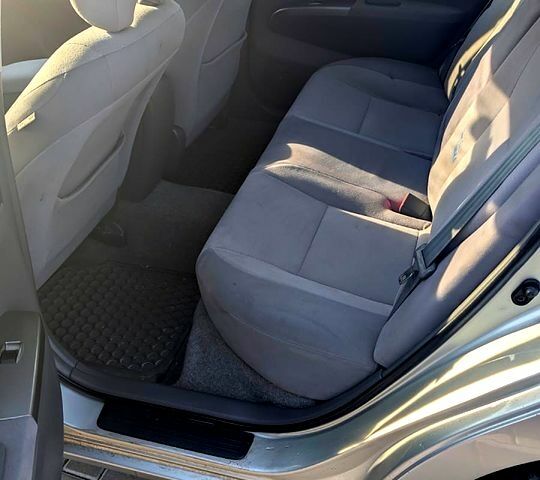 Сірий Тойота Пріус, об'ємом двигуна 1.5 л та пробігом 241 тис. км за 2450 $, фото 10 на Automoto.ua