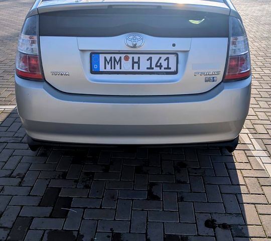 Сірий Тойота Пріус, об'ємом двигуна 1.5 л та пробігом 241 тис. км за 2450 $, фото 7 на Automoto.ua