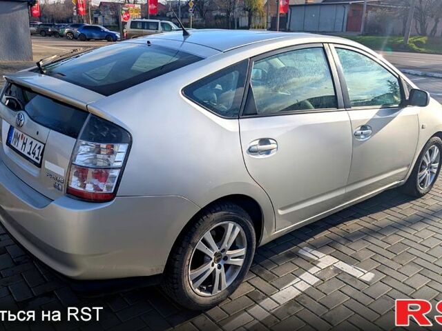 Сірий Тойота Пріус, об'ємом двигуна 1.5 л та пробігом 241 тис. км за 2450 $, фото 4 на Automoto.ua