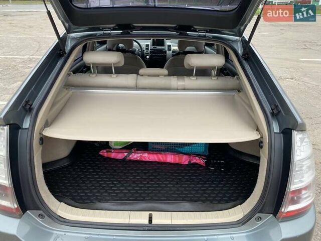 Серый Тойота Приус, объемом двигателя 1.5 л и пробегом 145 тыс. км за 6500 $, фото 8 на Automoto.ua