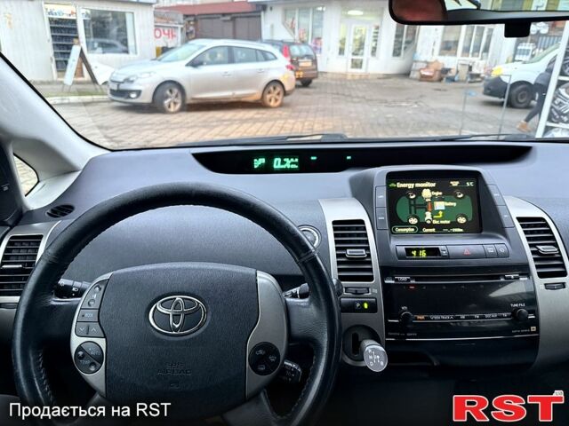 Сірий Тойота Пріус, об'ємом двигуна 1.5 л та пробігом 278 тис. км за 7650 $, фото 12 на Automoto.ua