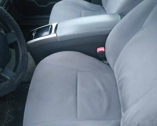 Серый Тойота Приус, объемом двигателя 1.5 л и пробегом 250 тыс. км за 4999 $, фото 56 на Automoto.ua