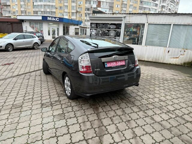 Серый Тойота Приус, объемом двигателя 1.5 л и пробегом 278 тыс. км за 7650 $, фото 5 на Automoto.ua