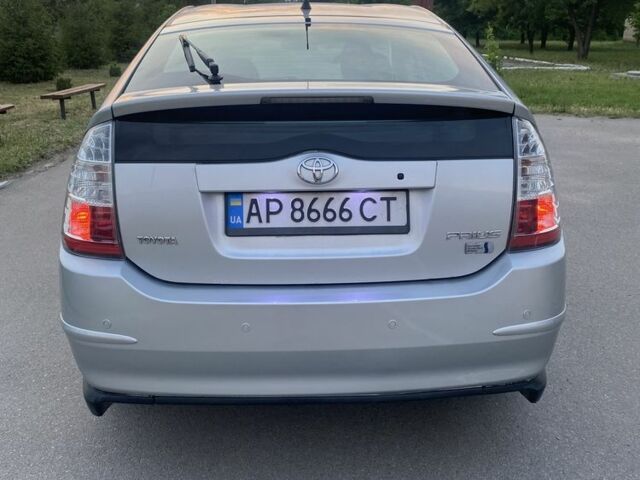 Сірий Тойота Пріус, об'ємом двигуна 1.5 л та пробігом 350 тис. км за 6500 $, фото 3 на Automoto.ua