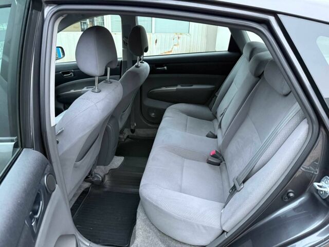 Серый Тойота Приус, объемом двигателя 1.5 л и пробегом 278 тыс. км за 7650 $, фото 12 на Automoto.ua