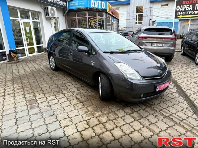 Сірий Тойота Пріус, об'ємом двигуна 1.5 л та пробігом 278 тис. км за 7650 $, фото 2 на Automoto.ua