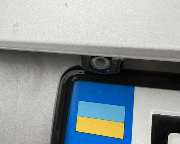 Серый Тойота Приус, объемом двигателя 1.5 л и пробегом 275 тыс. км за 5870 $, фото 9 на Automoto.ua