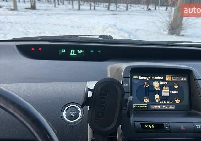 Серый Тойота Приус, объемом двигателя 1.5 л и пробегом 250 тыс. км за 7999 $, фото 21 на Automoto.ua