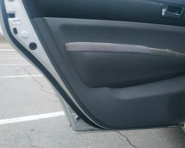 Серый Тойота Приус, объемом двигателя 1.5 л и пробегом 250 тыс. км за 4999 $, фото 36 на Automoto.ua