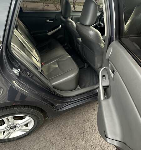 Серый Тойота Приус, объемом двигателя 1.8 л и пробегом 300 тыс. км за 11500 $, фото 5 на Automoto.ua