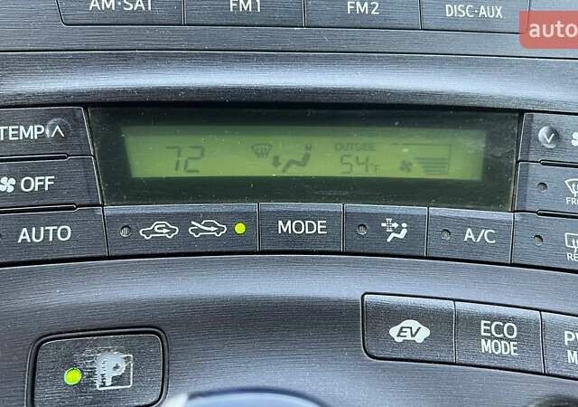 Сірий Тойота Пріус, об'ємом двигуна 1.8 л та пробігом 204 тис. км за 9490 $, фото 18 на Automoto.ua