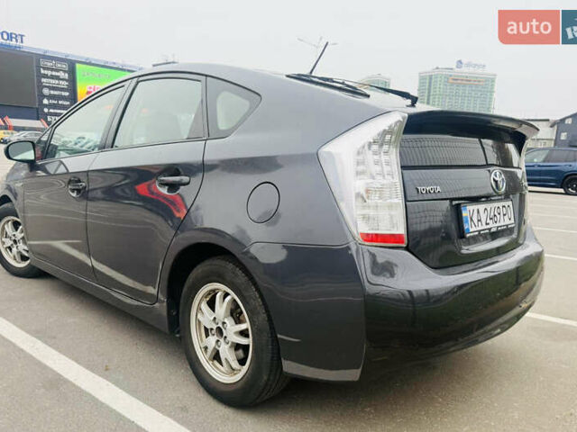 Сірий Тойота Пріус, об'ємом двигуна 1.8 л та пробігом 268 тис. км за 10500 $, фото 9 на Automoto.ua