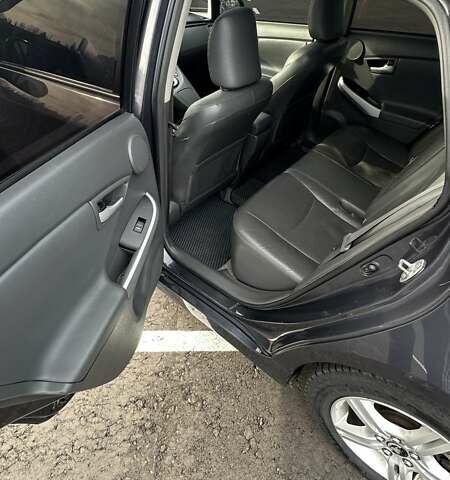 Серый Тойота Приус, объемом двигателя 1.8 л и пробегом 300 тыс. км за 11500 $, фото 2 на Automoto.ua