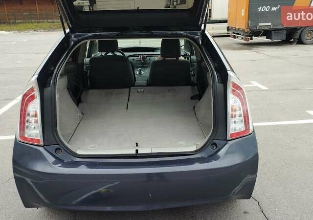 Сірий Тойота Пріус, об'ємом двигуна 1.8 л та пробігом 390 тис. км за 9950 $, фото 14 на Automoto.ua