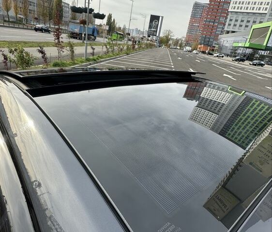 Серый Тойота Приус, объемом двигателя 1.8 л и пробегом 373 тыс. км за 11500 $, фото 14 на Automoto.ua