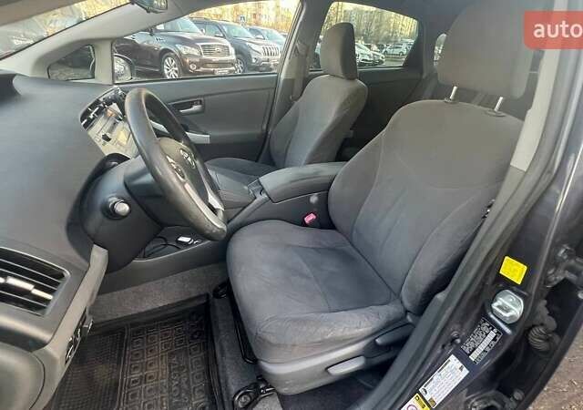 Сірий Тойота Пріус, об'ємом двигуна 1.8 л та пробігом 204 тис. км за 9490 $, фото 8 на Automoto.ua