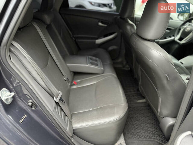 Сірий Тойота Пріус, об'ємом двигуна 1.8 л та пробігом 267 тис. км за 8900 $, фото 40 на Automoto.ua