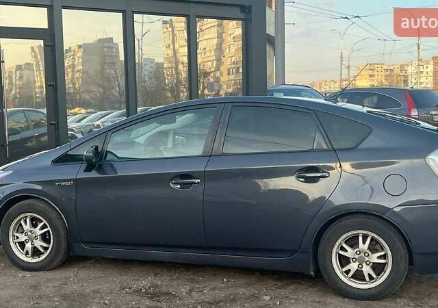 Сірий Тойота Пріус, об'ємом двигуна 1.8 л та пробігом 204 тис. км за 9490 $, фото 3 на Automoto.ua