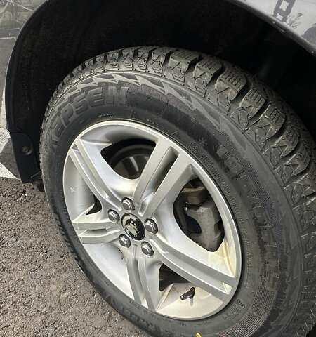 Серый Тойота Приус, объемом двигателя 1.8 л и пробегом 300 тыс. км за 11500 $, фото 11 на Automoto.ua