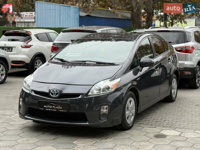 Сірий Тойота Пріус, об'ємом двигуна 1.8 л та пробігом 267 тис. км за 8900 $, фото 4 на Automoto.ua