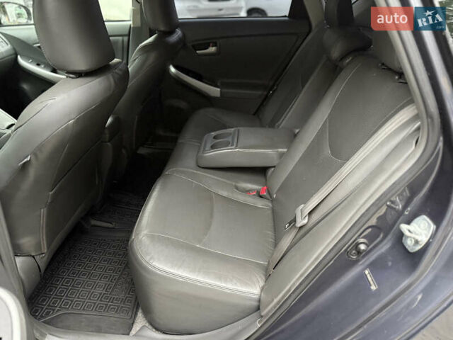 Сірий Тойота Пріус, об'ємом двигуна 1.8 л та пробігом 267 тис. км за 8900 $, фото 39 на Automoto.ua