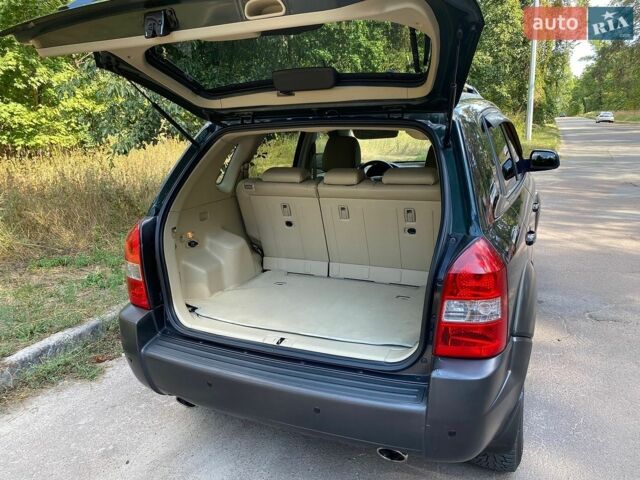 Серый Тойота Приус, объемом двигателя 1.8 л и пробегом 150 тыс. км за 13500 $, фото 35 на Automoto.ua