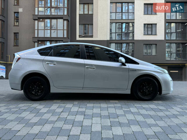 Сірий Тойота Пріус, об'ємом двигуна 1.8 л та пробігом 269 тис. км за 11499 $, фото 10 на Automoto.ua