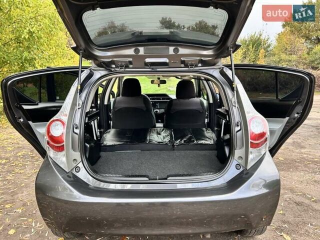 Тойота Приус 2012 в Кропивницком (Кировограде) на Automoto.ua Серый Тойота Приус, объемом двигателя 1.5 л и пробегом 220 тыс. км за 8700 $, фото 19 на Automoto.ua