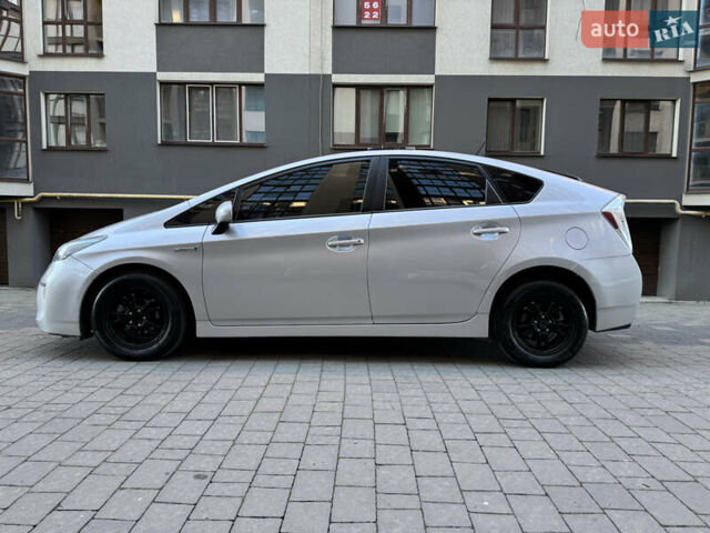 Сірий Тойота Пріус, об'ємом двигуна 1.8 л та пробігом 269 тис. км за 11499 $, фото 9 на Automoto.ua