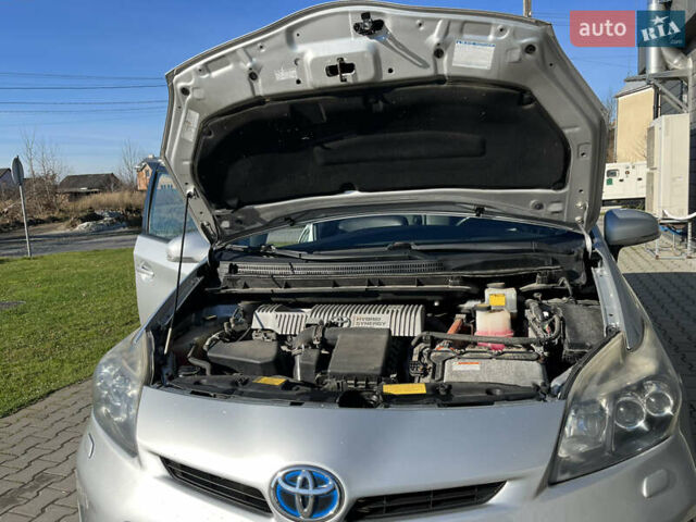 Сірий Тойота Пріус, об'ємом двигуна 1.8 л та пробігом 299 тис. км за 10700 $, фото 24 на Automoto.ua