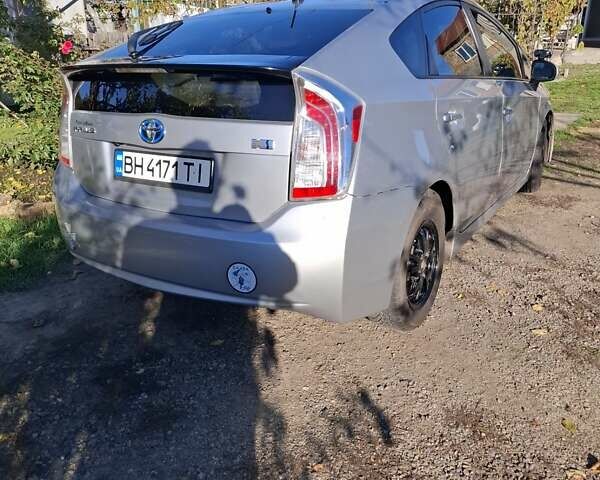 Серый Тойота Приус, объемом двигателя 1.8 л и пробегом 238 тыс. км за 10200 $, фото 10 на Automoto.ua