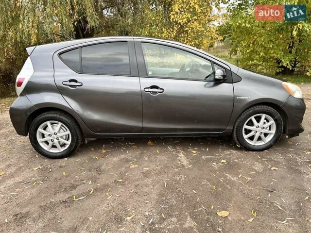 Тойота Приус 2012 в Кропивницком (Кировограде) на Automoto.ua Серый Тойота Приус, объемом двигателя 1.5 л и пробегом 220 тыс. км за 8700 $, фото 5 на Automoto.ua