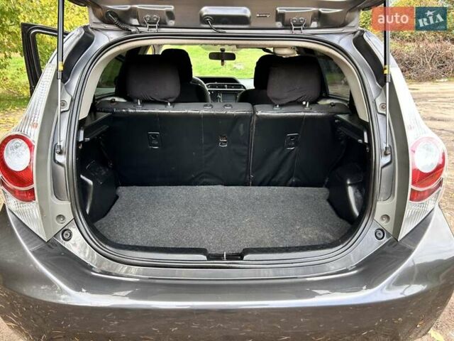 Тойота Приус 2012 в Кропивницком (Кировограде) на Automoto.ua Серый Тойота Приус, объемом двигателя 1.5 л и пробегом 220 тыс. км за 8700 $, фото 17 на Automoto.ua