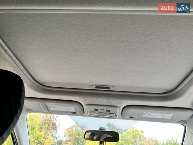 Тойота Приус 2012 в Кропивницком (Кировограде) на Automoto.ua Серый Тойота Приус, объемом двигателя 1.5 л и пробегом 220 тыс. км за 8700 $, фото 32 на Automoto.ua