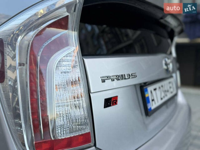 Сірий Тойота Пріус, об'ємом двигуна 1.8 л та пробігом 269 тис. км за 11499 $, фото 26 на Automoto.ua