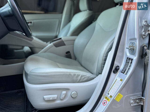 Сірий Тойота Пріус, об'ємом двигуна 1.8 л та пробігом 269 тис. км за 11499 $, фото 44 на Automoto.ua