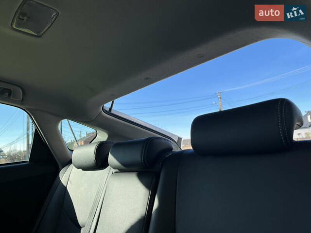 Сірий Тойота Пріус, об'ємом двигуна 1.8 л та пробігом 299 тис. км за 10700 $, фото 5 на Automoto.ua