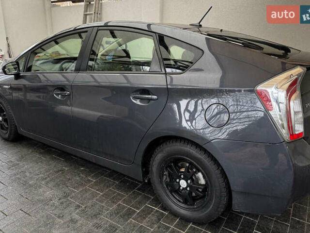 Сірий Тойота Пріус, об'ємом двигуна 1.8 л та пробігом 320 тис. км за 9700 $, фото 5 на Automoto.ua