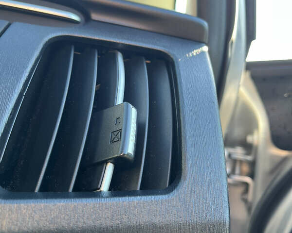 Сірий Тойота Пріус, об'ємом двигуна 1.8 л та пробігом 299 тис. км за 10700 $, фото 17 на Automoto.ua