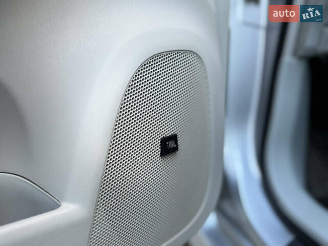 Сірий Тойота Пріус, об'ємом двигуна 1.8 л та пробігом 269 тис. км за 11499 $, фото 64 на Automoto.ua