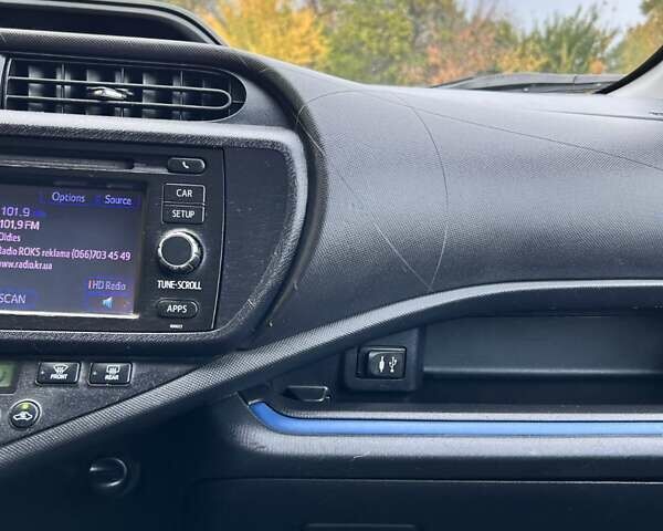 Тойота Приус 2012 в Кропивницком (Кировограде) на Automoto.ua Серый Тойота Приус, объемом двигателя 1.5 л и пробегом 220 тыс. км за 8700 $, фото 29 на Automoto.ua