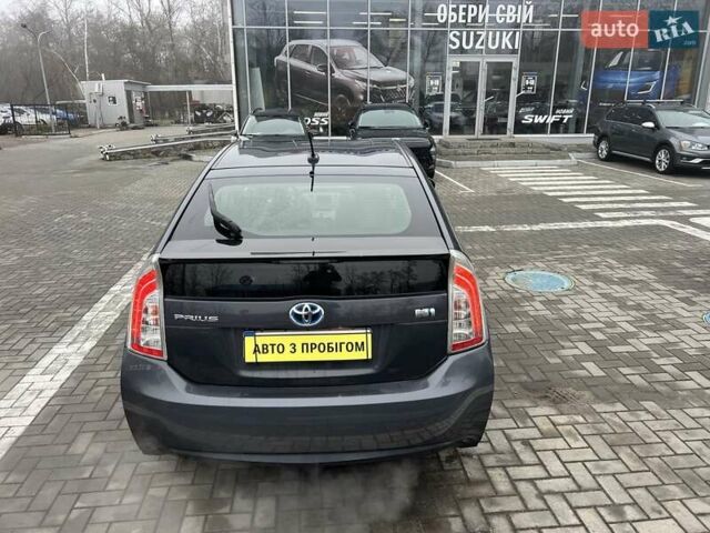 Серый Тойота Приус, объемом двигателя 1.8 л и пробегом 185 тыс. км за 11000 $, фото 10 на Automoto.ua