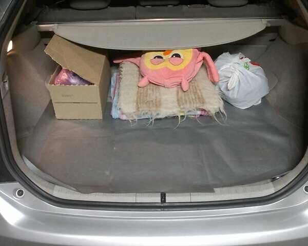 Сірий Тойота Пріус, об'ємом двигуна 1.8 л та пробігом 263 тис. км за 10500 $, фото 8 на Automoto.ua