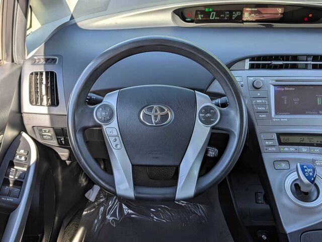 Сірий Тойота Пріус, об'ємом двигуна 1.8 л та пробігом 87 тис. км за 10800 $, фото 9 на Automoto.ua