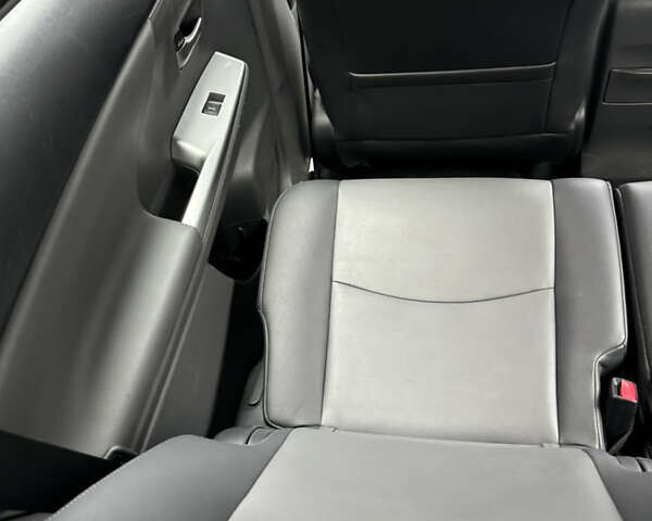 Серый Тойота Приус, объемом двигателя 1.8 л и пробегом 176 тыс. км за 14400 $, фото 17 на Automoto.ua