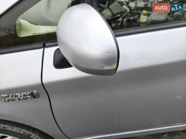 Сірий Тойота Пріус, об'ємом двигуна 1.8 л та пробігом 240 тис. км за 9990 $, фото 10 на Automoto.ua