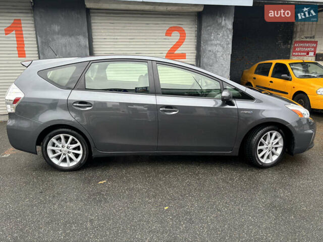 Серый Тойота Приус, объемом двигателя 1.8 л и пробегом 176 тыс. км за 14400 $, фото 9 на Automoto.ua